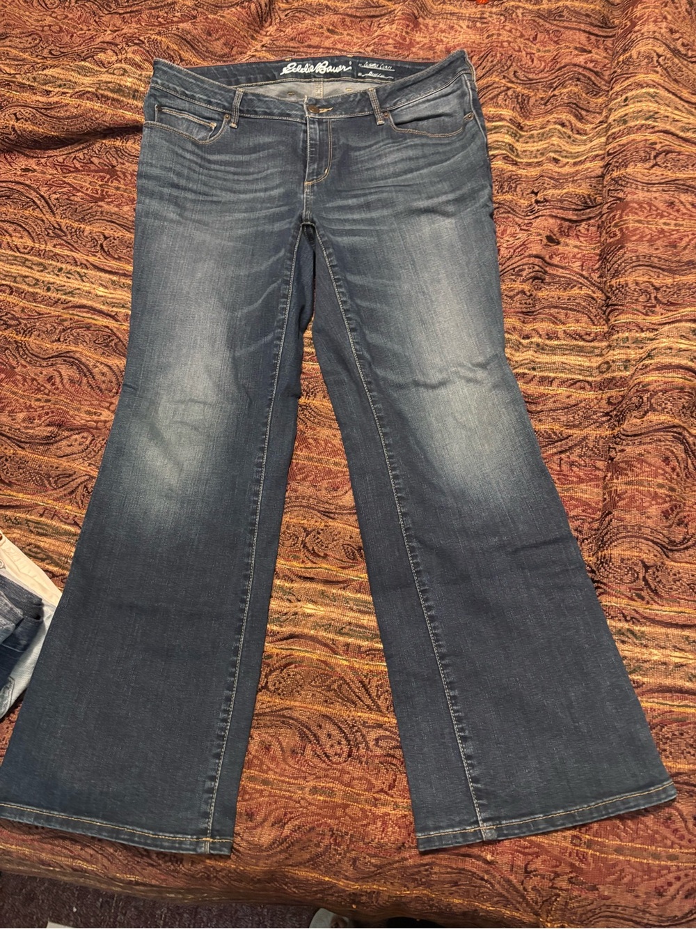 Eddie Bauer Women's Dark Blue Bootcut Jeans Sz. P16
